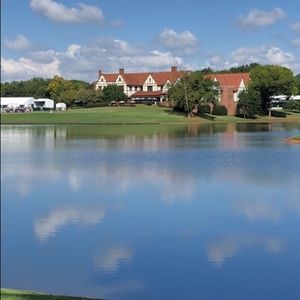 Meet your Posher, Wesley